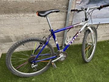 fiets beschikbaar voor biedingen