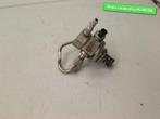 BRANDSTOFPOMP Volkswagen Golf Sportsvan (AUVS) (04E127026E), Gebruikt, Volkswagen