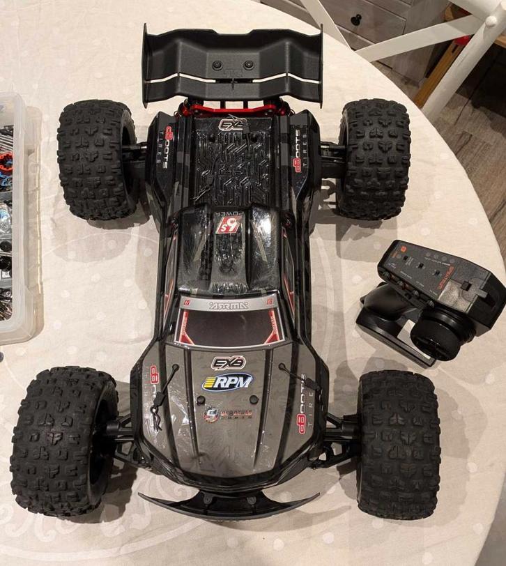 Arrma Kraton 6S EXB 1:8, Hobby en Vrije tijd, Modelbouw | Radiografisch | Auto's, Zo goed als nieuw, Auto offroad, Elektro, Schaal 1:8
