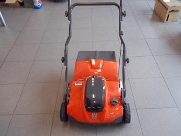 verticuteerder husqvarna  S 138 i  ( d.m)  beschikbaar voor biedingen