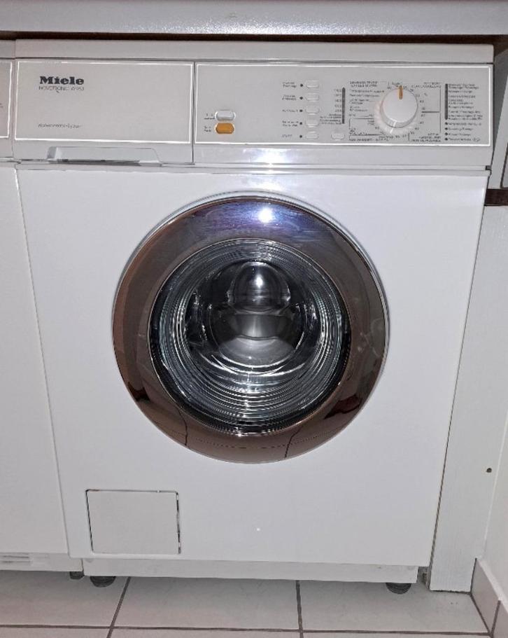 Miele W963 Novotronic Wasmachine 5kg 1400rpm, Huis en Inrichting, Overige Huis en Inrichting, Zo goed als nieuw, Ophalen