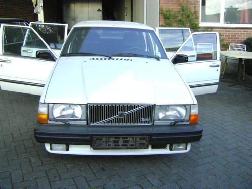 Volvo 740  3/1985  model ak  760 Turbo 2.3,, Auto's, Volvo, Particulier, Centrale vergrendeling, Elektrische ramen, Lichtmetalen velgen