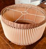 Vintage lampenkap van rotan, Ophalen, Gebruikt, 25 tot 50 cm, Beige