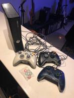 Xbox 360 avec trois manettes, sans adaptateur, Consoles de jeu & Jeux vidéo, Consoles de jeu | Xbox 360, 360 S, Avec 3 manettes ou plus