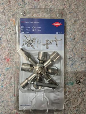 Knipex schakelkast - universele kruissleutel 10 in 1... beschikbaar voor biedingen