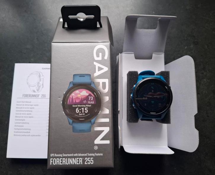 Garmin Forerunner 255, goede staat !!, Handtassen en Accessoires, Sporthorloges, Blauw, Afstand, Calorieverbanding, Conditie, GPS