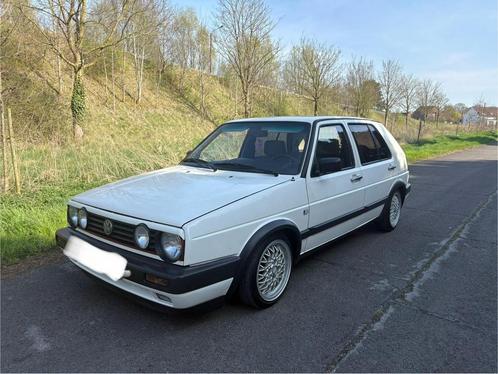 Volkswagen golf 2 ancêtre prete à immatriculer, Auto's, Oldtimers, Particulier, Alarm, Bluetooth, Centrale vergrendeling, Elektrische ramen
