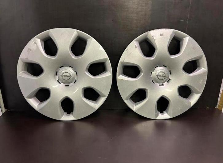 2 originele Opel zafira C astra J 17" wieldoppen, Auto diversen, Wieldoppen, Gebruikt, Ophalen of Verzenden