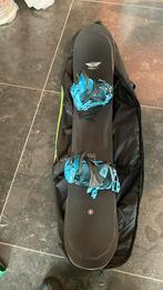 Snowboard NIDECKER Ultralight 164 met bindingen flow hybrid, Ophalen, Zo goed als nieuw, Bindingen