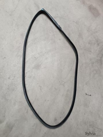 Portier deurrubber rechts voorzijde BMW 4 serie F32 F82 + LC beschikbaar voor biedingen