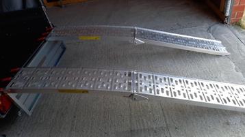 Oprijplaat in aluminium L225xB28 beschikbaar voor biedingen