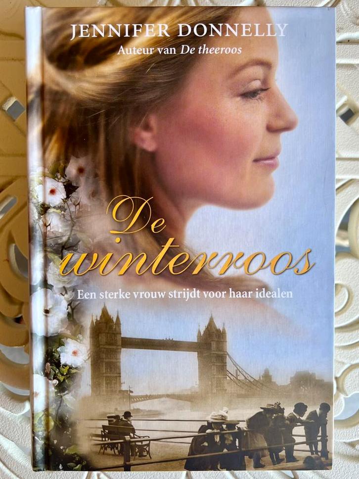 De Winterroos - Jennifer Donnelly, Livres, Romans historiques, Comme neuf, Enlèvement ou Envoi