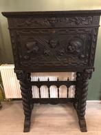 Antique Spanish Renaissance Bar Cabinet in Oak., Antiek en Kunst, Ophalen