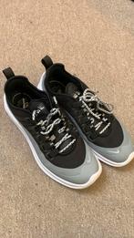 Nike Air Max / Dames / maat 38, Kleding | Dames, Schoenen, Ophalen of Verzenden, Zo goed als nieuw, Sneakers, Grijs