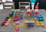 Play-doh verschillende set met oa ijsmachine en taartvorm, Ophalen, Zo goed als nieuw