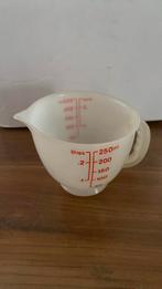 Vintage kindermaatbeker tupperware 250 ml rode cijfers, Enlèvement