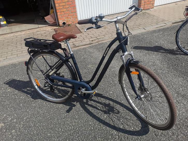 Elektrische damesfiets, Fietsen en Brommers, Elektrische fietsen, Zo goed als nieuw, Overige merken, 47 tot 51 cm, 50 km per accu of meer