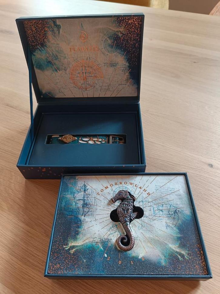 Tomorrowland 2018 weekend 1 treasurecase, Verzamelen, Overige Verzamelen, Zo goed als nieuw, Ophalen of Verzenden