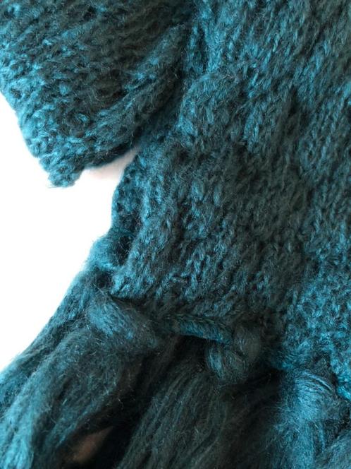 Melvin warme wollen sjaal appelblauw zeegroen , 1m90 /20cm, Kleding | Dames, Mutsen, Sjaals en Handschoenen, Zo goed als nieuw