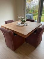 Tafel in teak massief met 4 stoelen op wielen, Huis en Inrichting, Complete eetkamers, Ophalen, Gebruikt