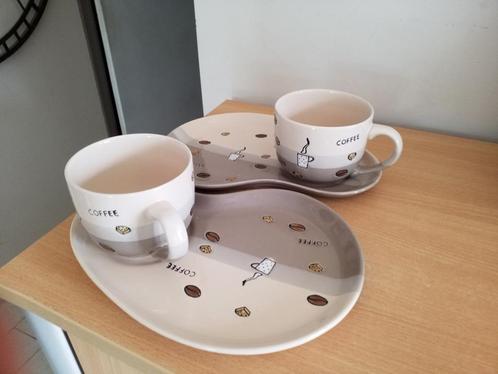Set petit dejeuner, Huis en Inrichting, Keuken | Servies, Ophalen
