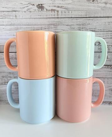 Tasse pastel Pagnossin beschikbaar voor biedingen
