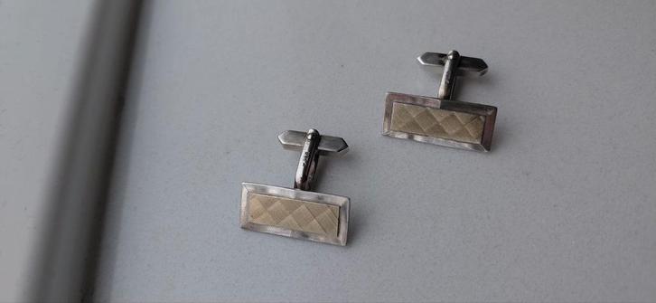 Vintage manchetknopen 

Jaren 30, Handtassen en Accessoires, Manchetknopen, Zo goed als nieuw, Goud, Verguld, Ophalen of Verzenden