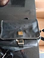 handtassen en beautycase ( oa MCM), Handtassen en Accessoires, Ophalen, Gebruikt