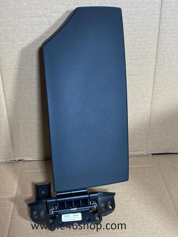 DEKSEL ARMSTEUN MIDDENCONSOLE BMW E60 E61  OE 51167060051 beschikbaar voor biedingen