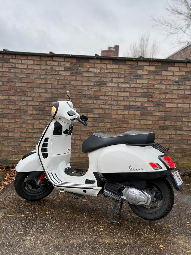 Vespa Piaggio GTS 125 Super Sport, Motoren, Motoren | Piaggio, Particulier, Sport, Ophalen of Verzenden