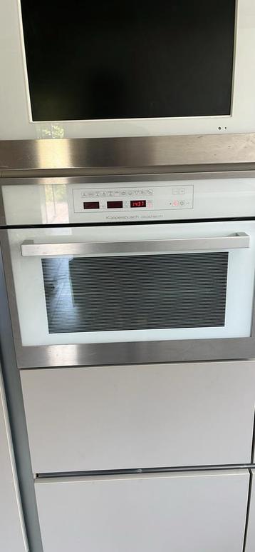 Inbouwoven beschikbaar voor biedingen