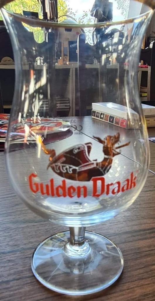 Bierglas Gulden Draak op voet 33cl, Verzamelen, Biermerken, Zo goed als nieuw, Ophalen of Verzenden