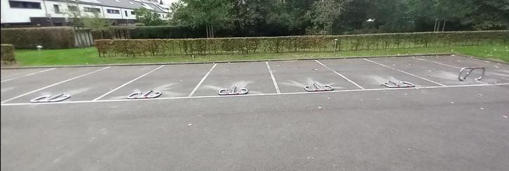 6 places de parking à louer, Immo, Garages en Parkeerplaatsen, Provincie Henegouwen