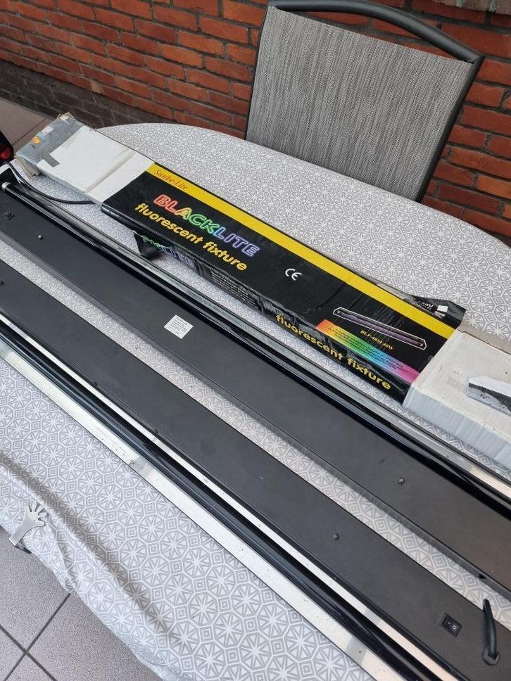 Twee Blacklights, Muziek en Instrumenten, Licht en Laser, Gebruikt, Ophalen