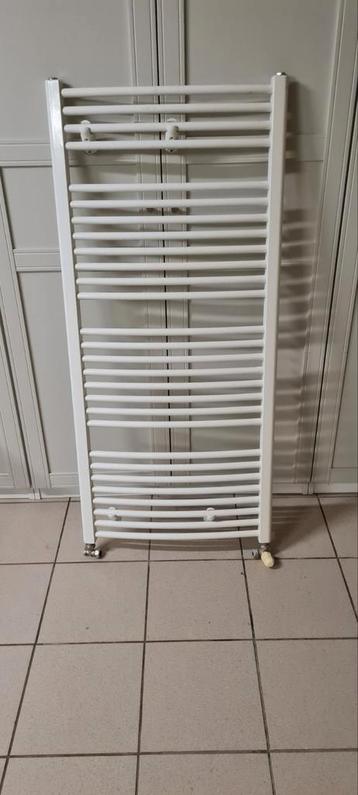 Sierradiator 132cm op 60cm disponible aux enchères