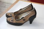 Fly londen army / leger bruine canvas pumps maat 38, Kleding | Dames, Schoenen, Pumps, Bruin, Verzenden, Fly London