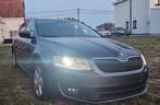 Skoda Octavia 1.6 Diesel euro 5, Auto's, Euro 5, Zwart, Leder, 5 deurs