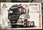 Italeri Iveco Hiway Abarth, Hobby en Vrije tijd, Modelbouw | Auto's en Voertuigen, Italeri, Groter dan 1:32, Nieuw, Ophalen of Verzenden