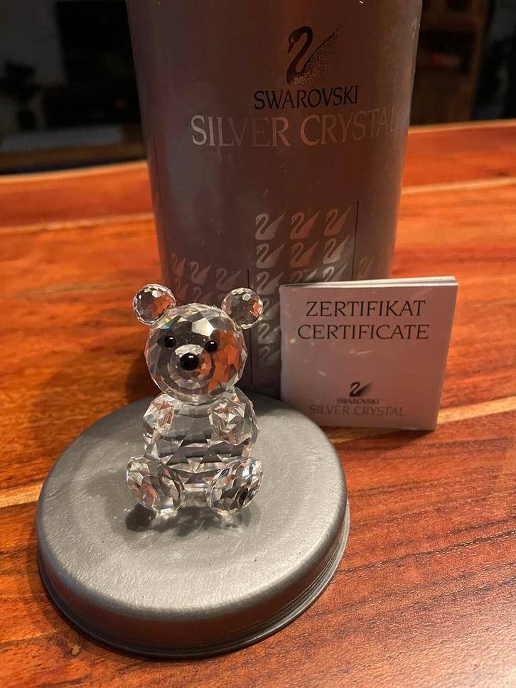 Figurine Swarovski Petit Ours avec sa boîte et certificat, Collections, Swarovski, Comme neuf, Figurine, Enlèvement ou Envoi