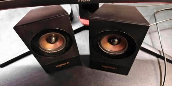 Enceintes Logitech Z533 – Puissant système 2.1, Computers en Software, Pc speakers, Zo goed als nieuw, Ophalen