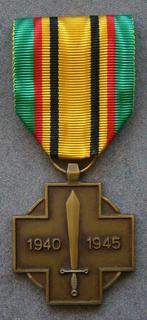 Medaille Militair strijder 40-45 Combattant Militaire, Ophalen of Verzenden, Overige soorten, Lintje, Medaille of Wings