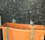 Balconnière, Enlèvement, Synthétique