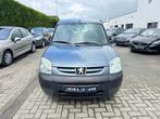 Peugeot Partner Relax 1.4i Benzine - Airco - Trekhaak, Auto's, Voorwielaandrijving, Stof, Zwart, 4 cilinders