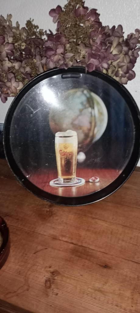 Brasserie bier antiek dienblad Carlsberg rood logo, Verzamelen, Biermerken, Gebruikt, Reclamebord, Plaat of Schild, Overige merken
