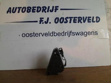 Antenne Versterker van een Volkswagen Golf beschikbaar voor biedingen