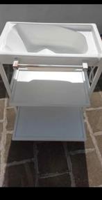 luiertafel met bad Babybedje breedte 80cm Lengte 100cm, Kinderen en Baby's, Ophalen, Zo goed als nieuw, Rechthoekig, Wieltjes