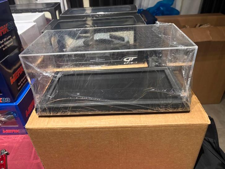 Vitrine box voor model auto’s 1/18 van Otto models nieuw, Hobby en Vrije tijd, Modelauto's | 1:18, Nieuw, Auto, Ophalen of Verzenden