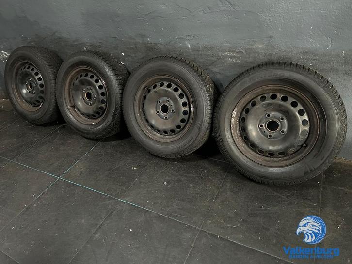 9mm! Originele VAG VW Golf Caddy Audi A3 Leon 15 inch stalen, Autos : Pièces & Accessoires, Pneus & Jantes, Pneus et Jantes, Pneus hiver