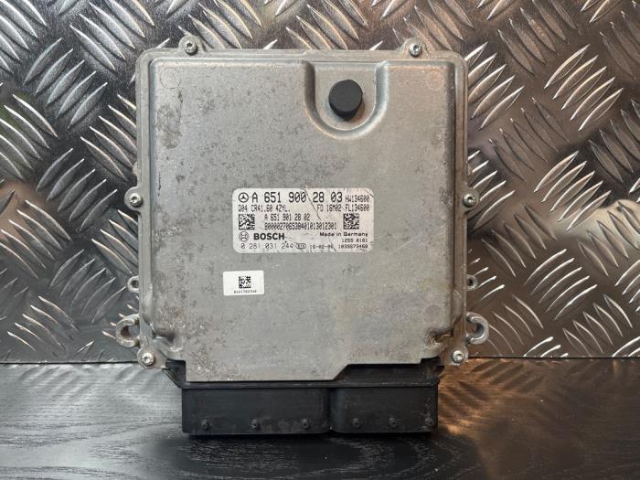 Ordinateur gestion moteur d'un Mercedes Vito, Autos : Pièces & Accessoires, Électronique & Câbles, Mercedes-Benz, Utilisé, 3 mois de garantie