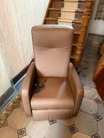 Fauteuil relax électrique brun en cuir – confort et élégance, Ophalen, Zo goed als nieuw, Leer